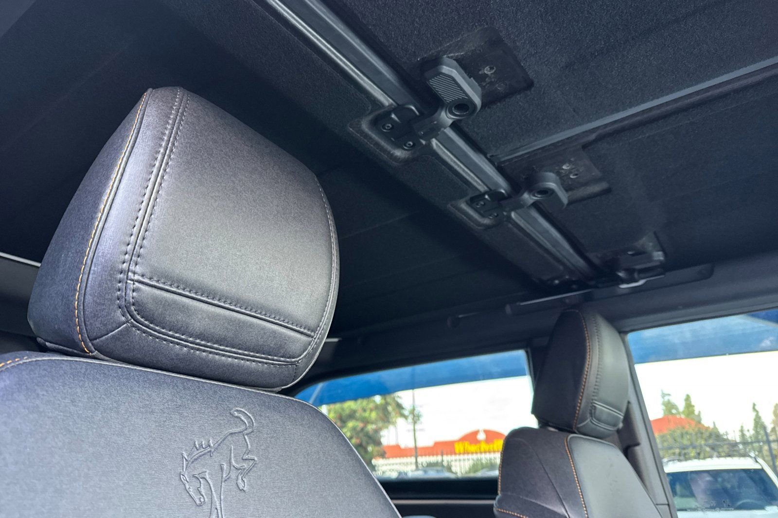 Used 2024 Ford Bronco Badlands image 18