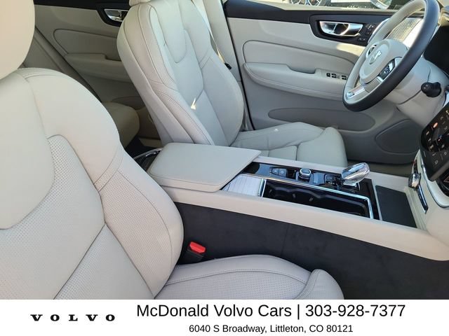 New 2026 Volvo XC60 B5 Ultra w/ Climate Package AWD/4WD image 17