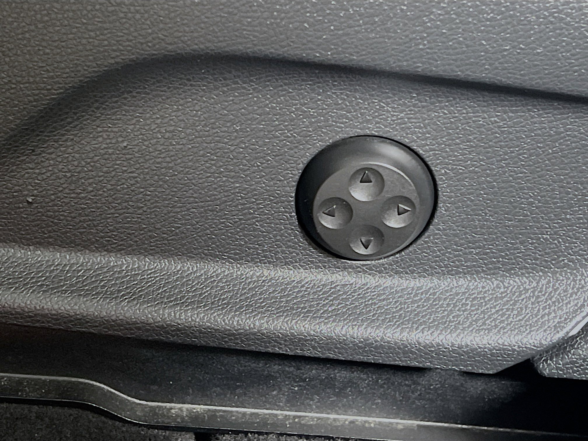 Used 2021 Mercedes-Benz GLC 300 image 16