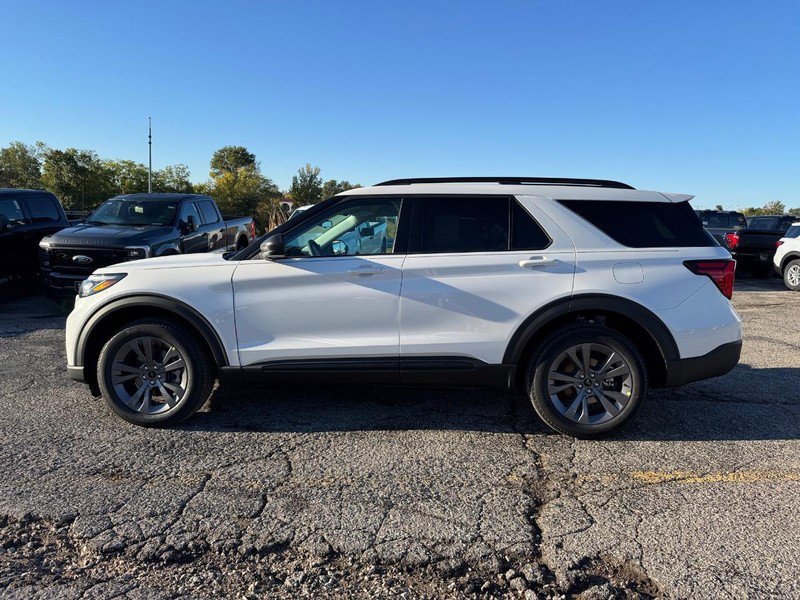 New 2026 Ford Explorer Active w/ Active Comfort Package image 11