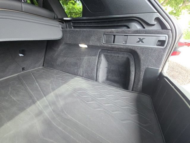 Used 2024 BMW X5 xDrive40i w/ Premium Package AWD/4WD image 44