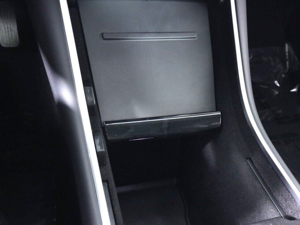 Used 2020 Tesla Model 3 Standard Range Plus RWD image 26