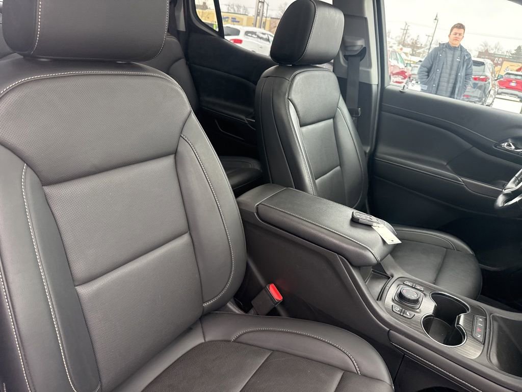 Used 2022 GMC Acadia SLT w/ Elevation Edition image 40