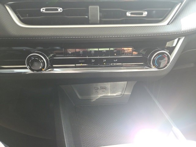 New 2026 Chevrolet Equinox LT image 30