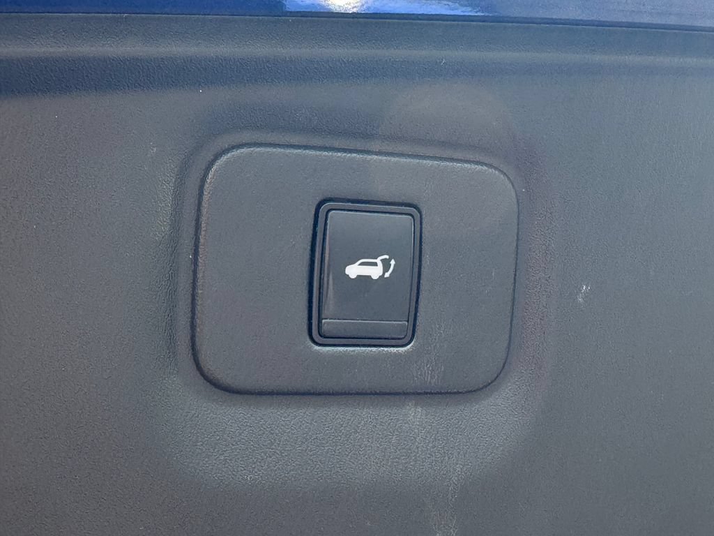 Used 2019 Nissan Pathfinder SL AWD/4WD image 20