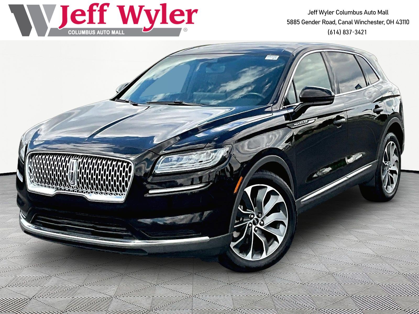 Used 2023 Lincoln Nautilus Reserve AWD/4WD video 1