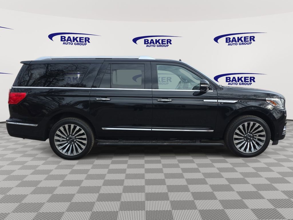 Used 2019 Lincoln Navigator L Reserve image 8
