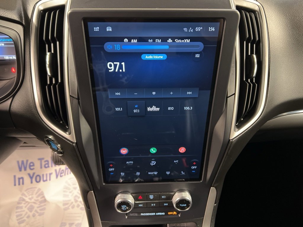 Certified 2022 Ford Edge SEL w/ Convenience Package image 9