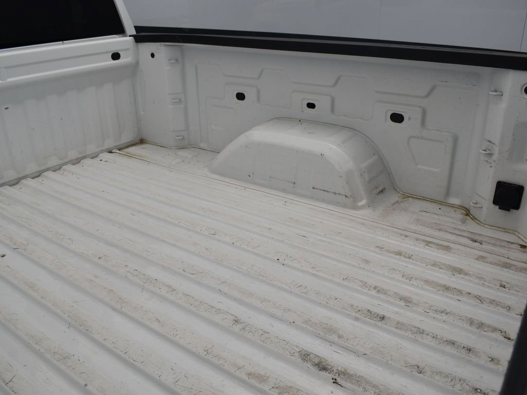 Used 2023 Chevrolet Silverado 1500 LT image 32