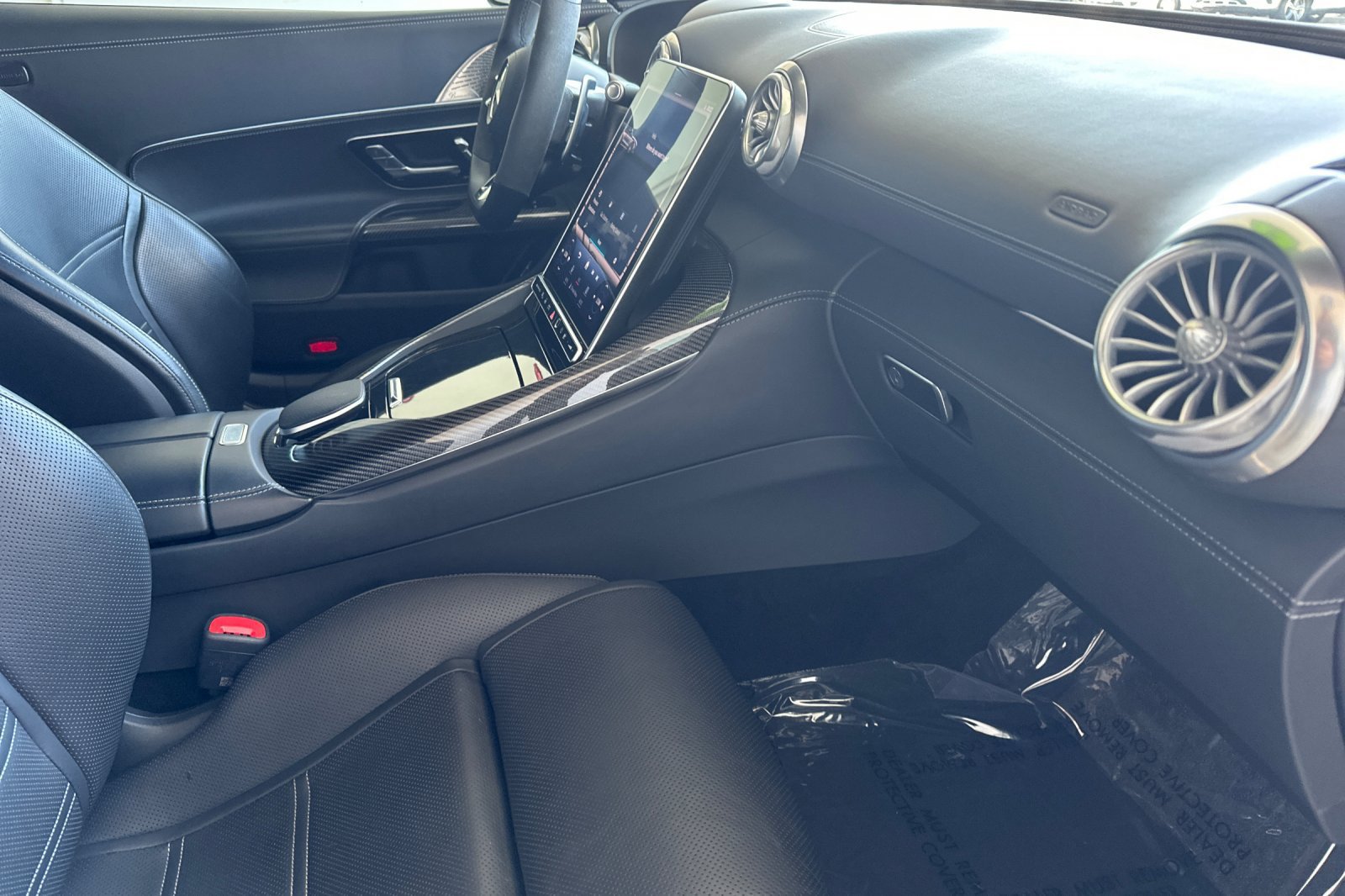 Certified 2022 Mercedes-Benz SL 63 AMG 4MATIC image 18