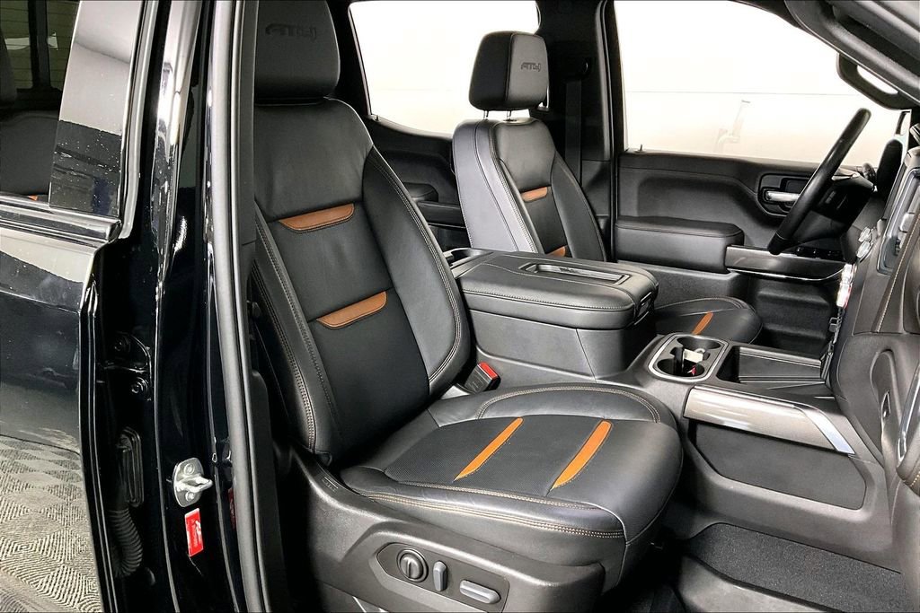 Used 2022 GMC Sierra 1500 AT4 w/ AT4 Preferred Package image 7