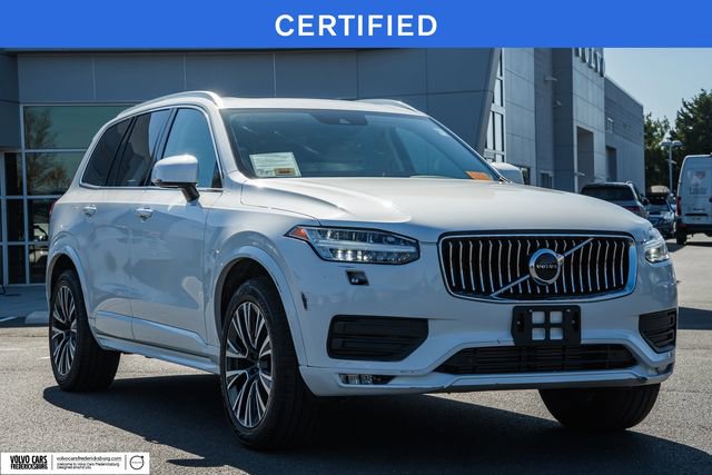 Certified 2022 Volvo XC90 T6 Momentum w/ Climate Package image 1