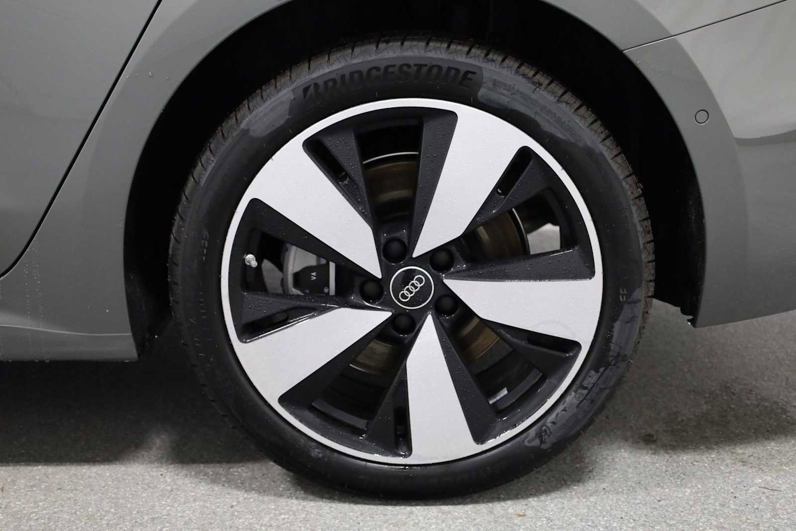 New 2025 Audi A5 2.0T Premium image 24