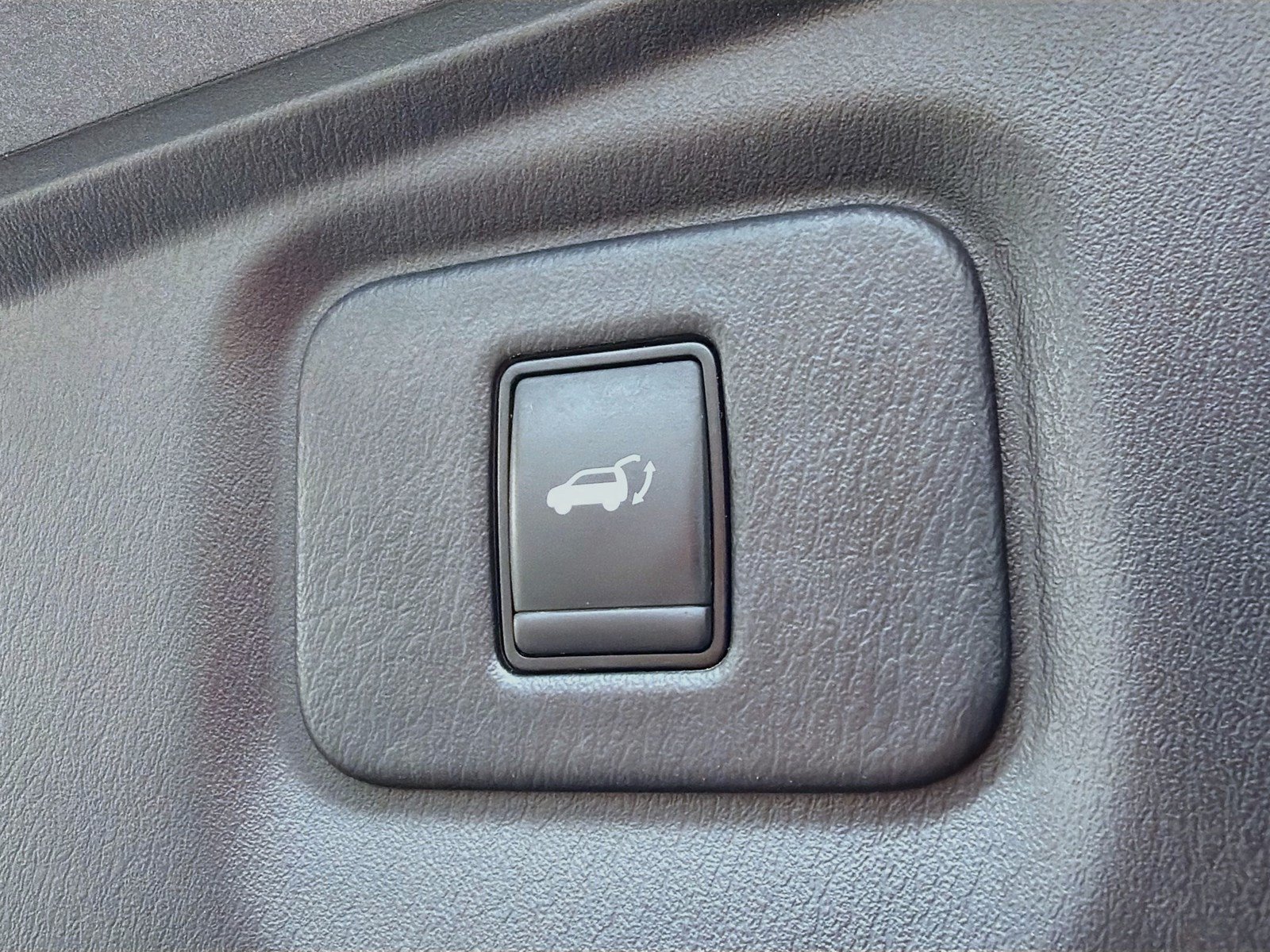 Used 2019 Nissan Pathfinder SL FWD image 66