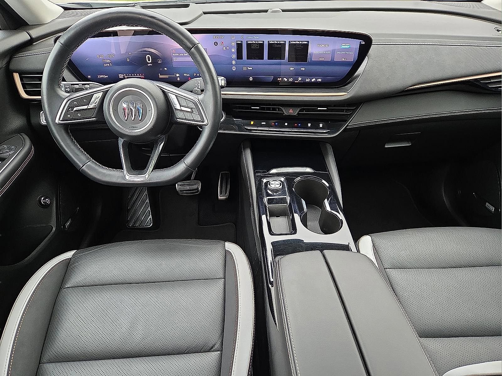 Used 2025 Buick Envision Sport Touring AWD/4WD image 11
