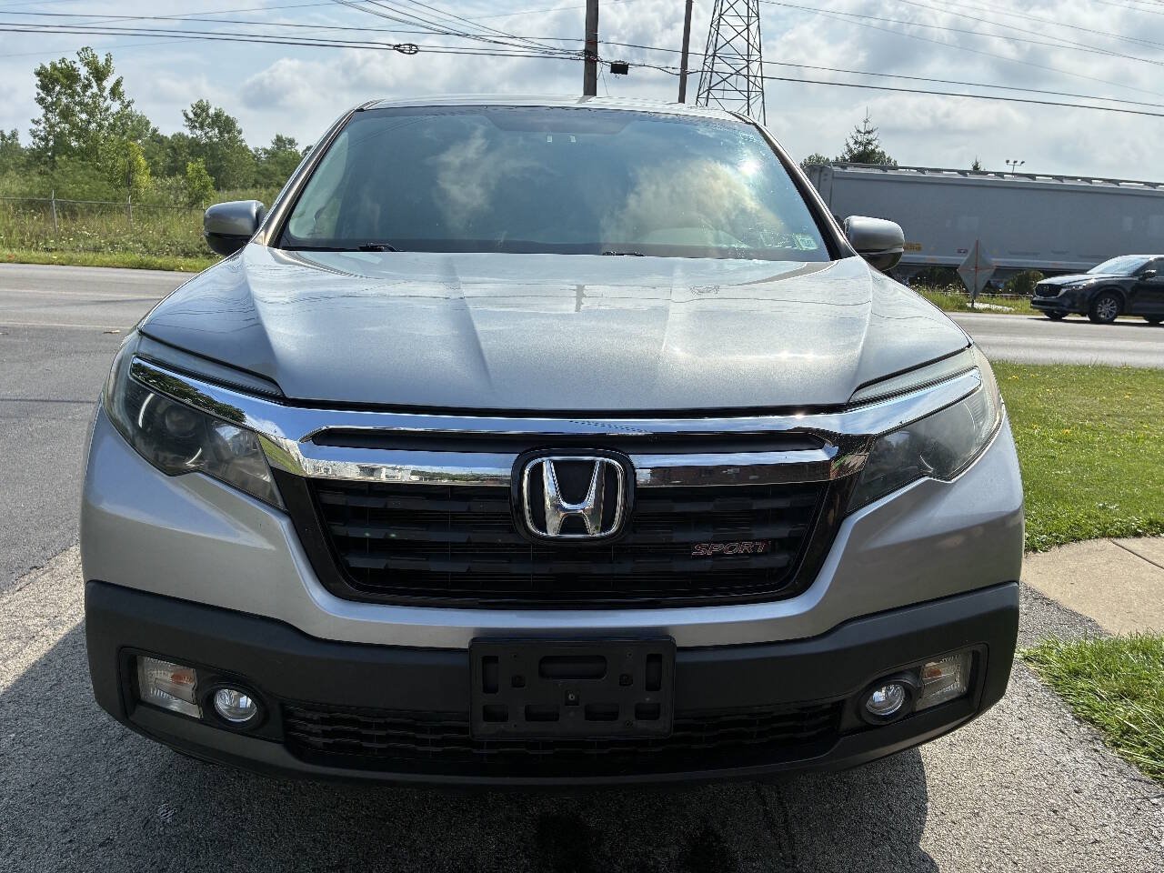 Used 2019 Honda Ridgeline Sport image 11