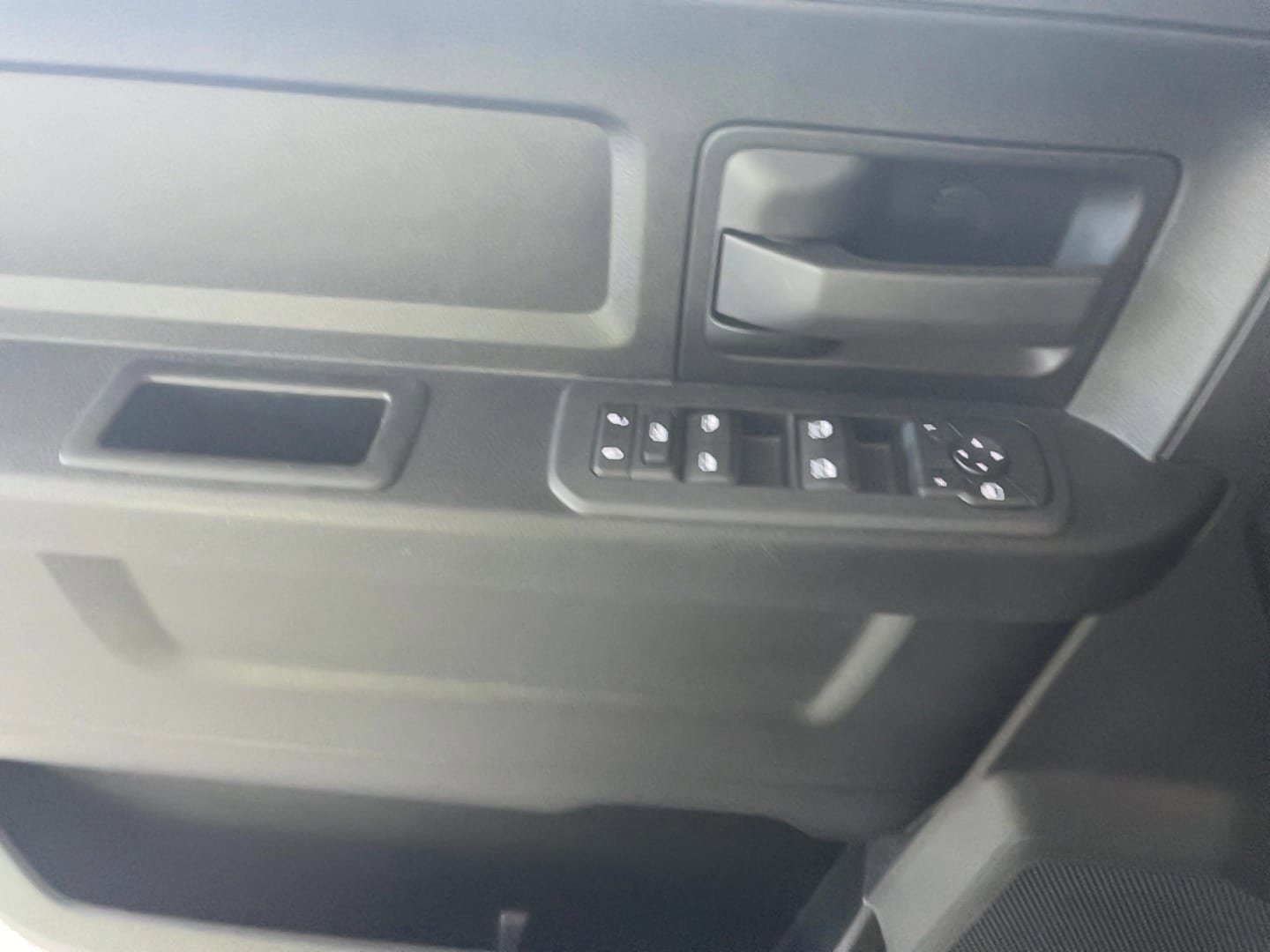 Used 2025 RAM 2500 Tradesman AWD/4WD image 12
