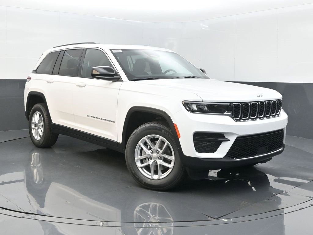 New 2025 Jeep Grand Cherokee Laredo X w/ Luxury Tech Group I image 1
