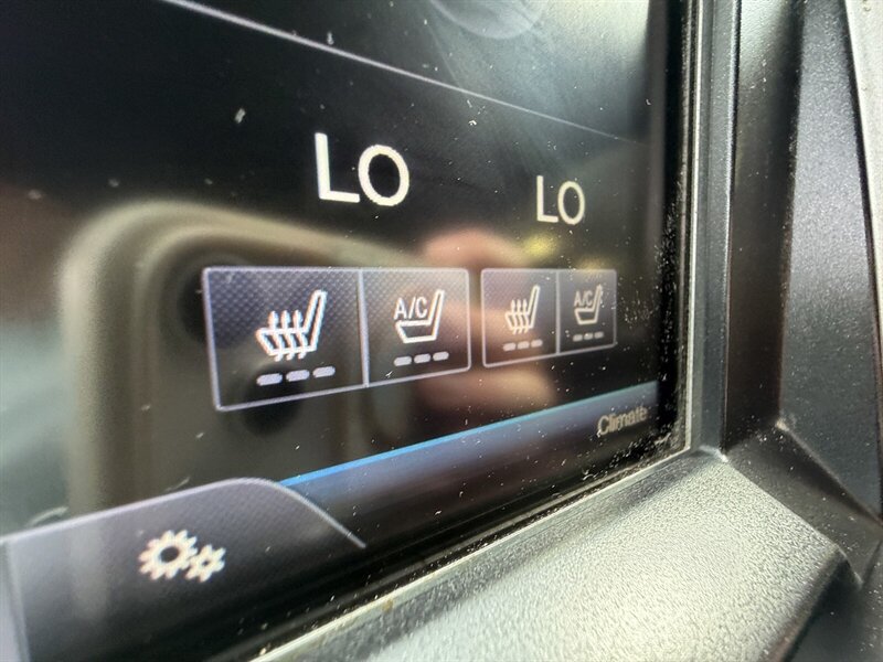 Used 2015 Ford F150 Lariat AWD/4WD image 31