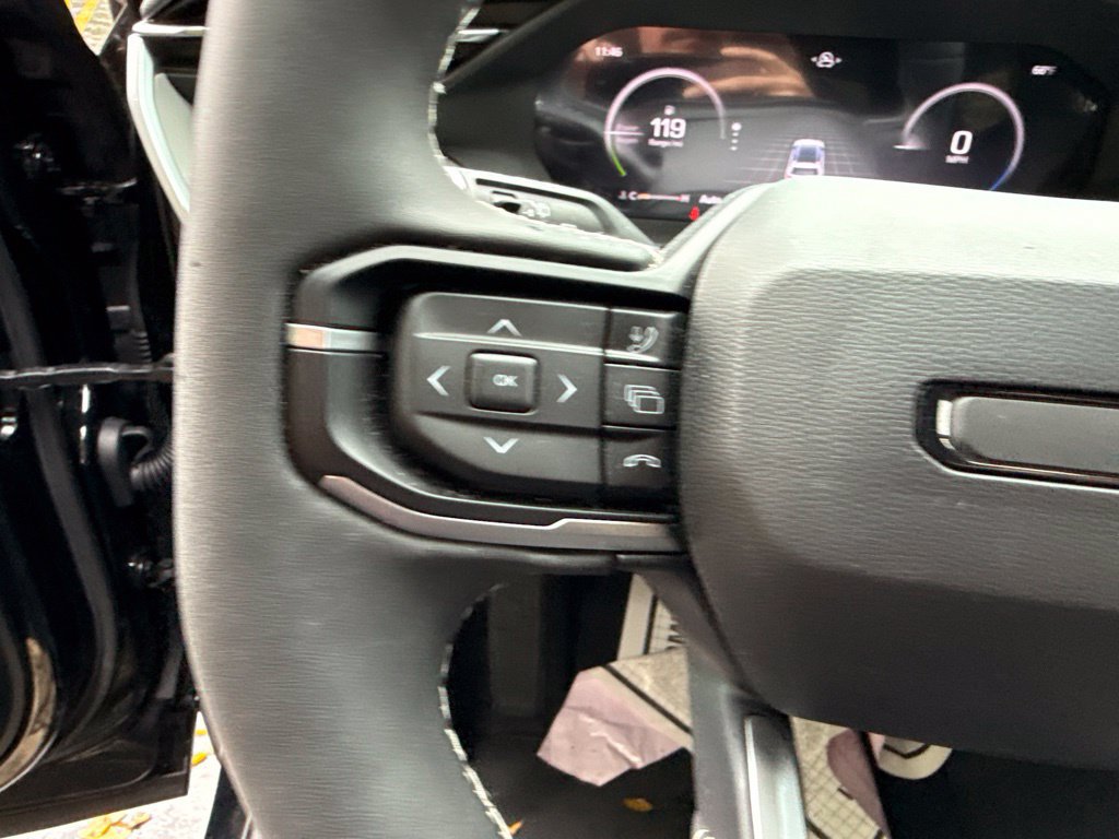 Used 2026 Jeep Cherokee Laredo AWD/4WD image 24