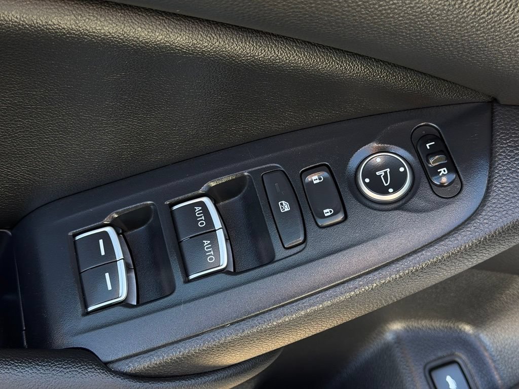 Used 2022 Honda Accord Sport image 22