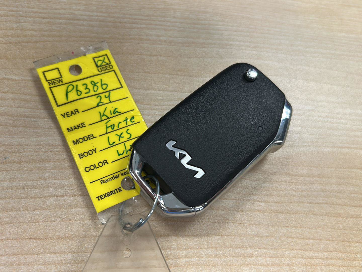 Used 2024 Kia Forte LXS FWD image 34