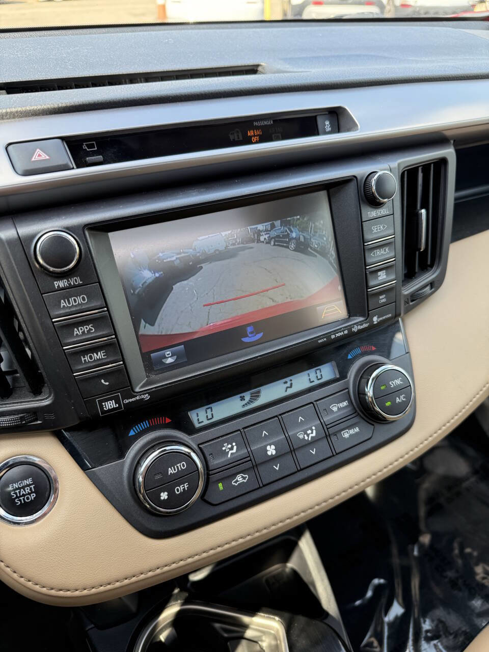 Used 2016 Toyota RAV4 Limited image 28