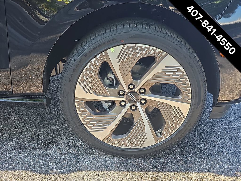 New 2027 Lincoln Navigator L Black Label AWD/4WD image 7