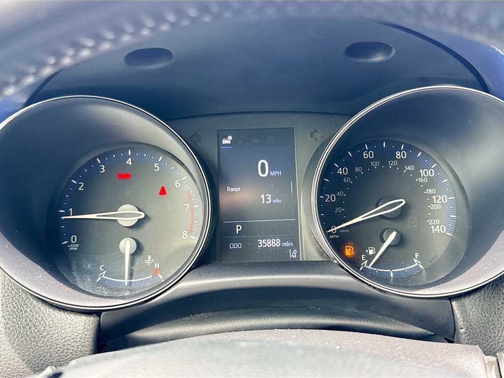 Used 2021 Toyota C-HR XLE FWD image 12