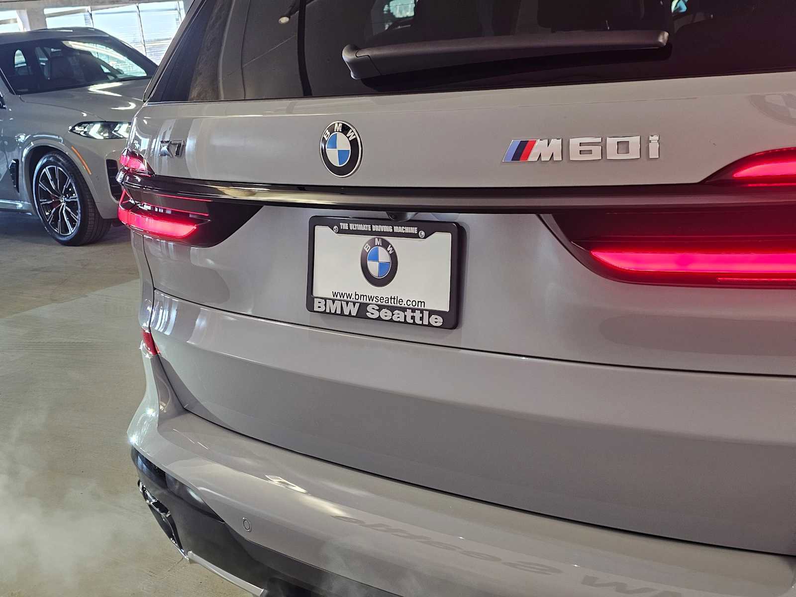 New 2026 BMW X7 M60i image 7