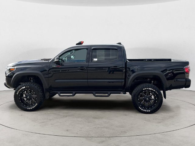 Used 2019 Toyota Tacoma TRD Pro AWD/4WD image 8