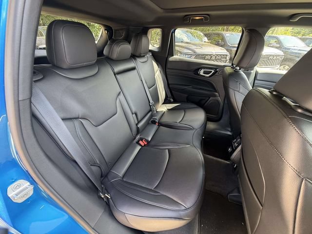 Used 2026 Jeep Compass Limited w/ Sun, Sound & Navigation Group AWD/4WD image 12
