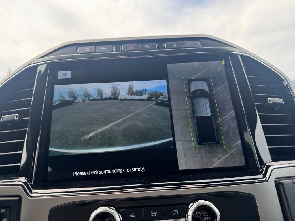 Certified 2022 Ford F350 Lariat w/ Lariat Ultimate Package image 18