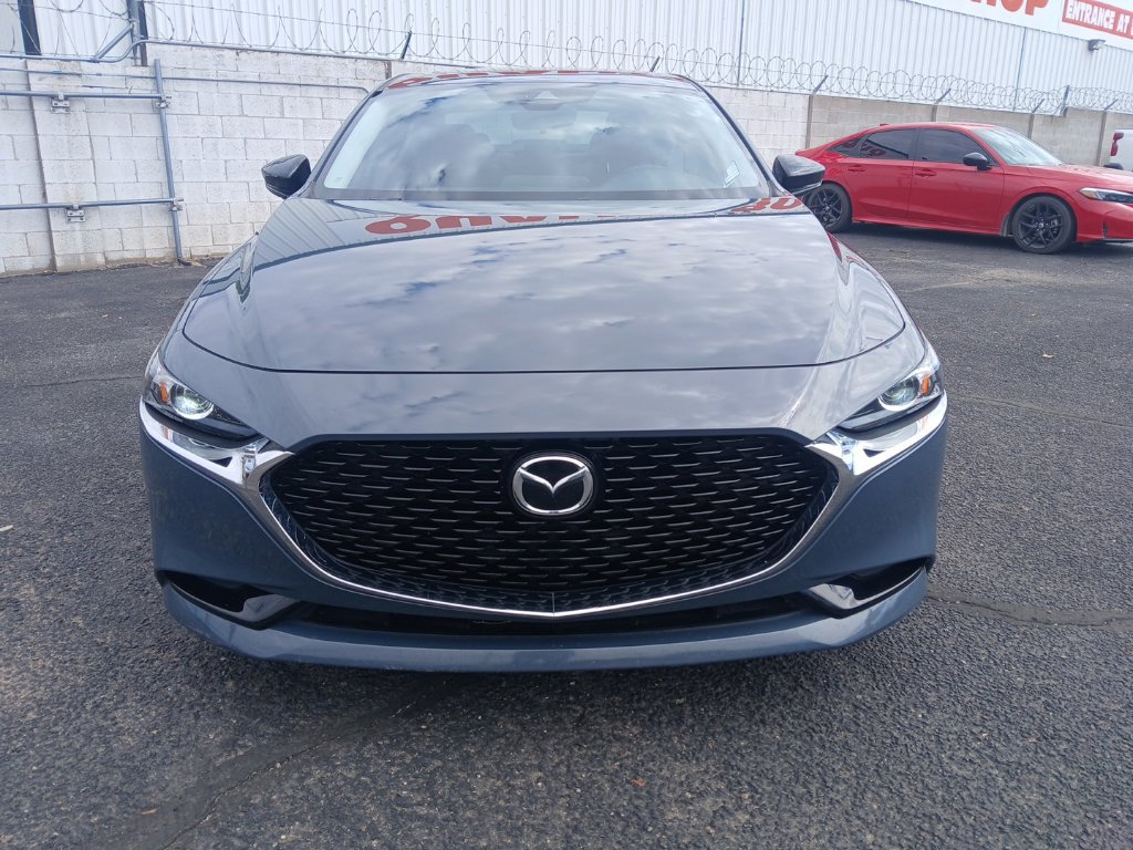 Used 2023 MAZDA MAZDA3 s FWD image 2