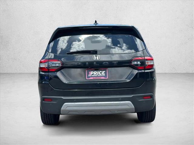 Used 2023 Honda Pilot EX-L image 6