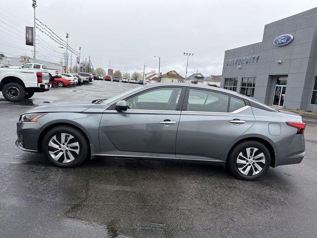 Used 2023 Nissan Altima 2.5 S image 11