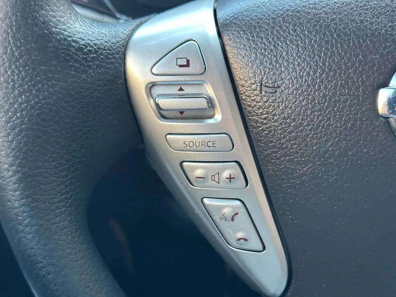 Used 2017 Nissan Sentra S image 18