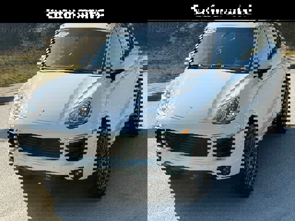 Used 2018 Porsche Cayenne Platinum Edition AWD/4WD image 9