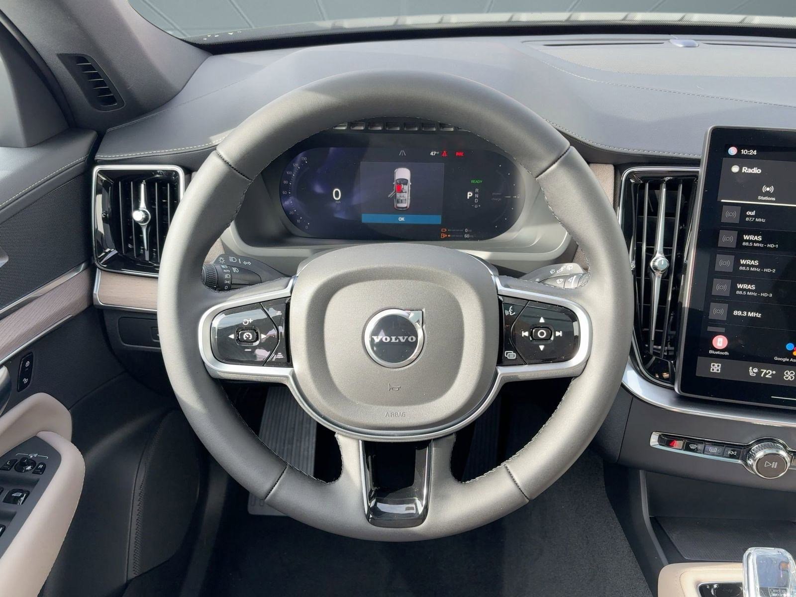 New 2026 Volvo XC90 T8 Plus image 16