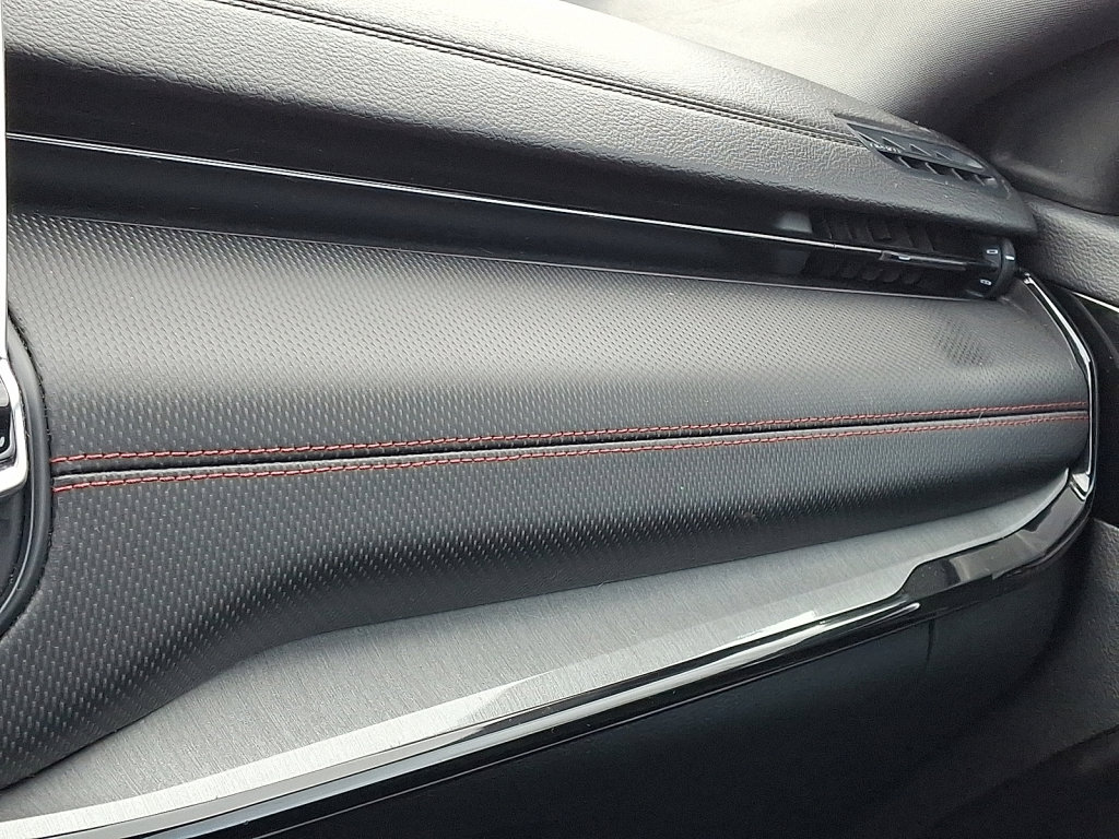 Used 2024 Jeep Compass Trailhawk image 31