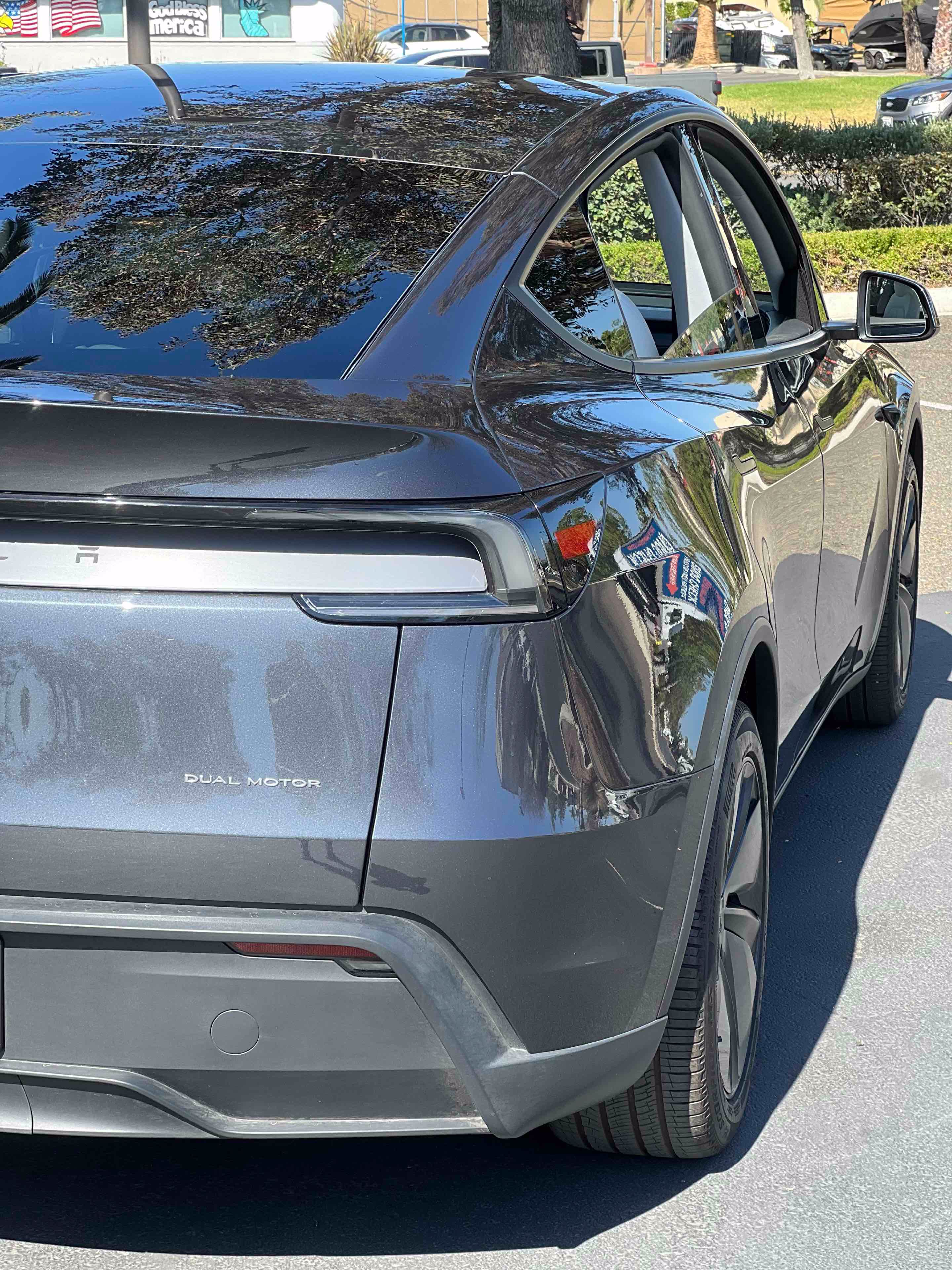 Used 2026 Tesla Model Y Long Range AWD/4WD image 26
