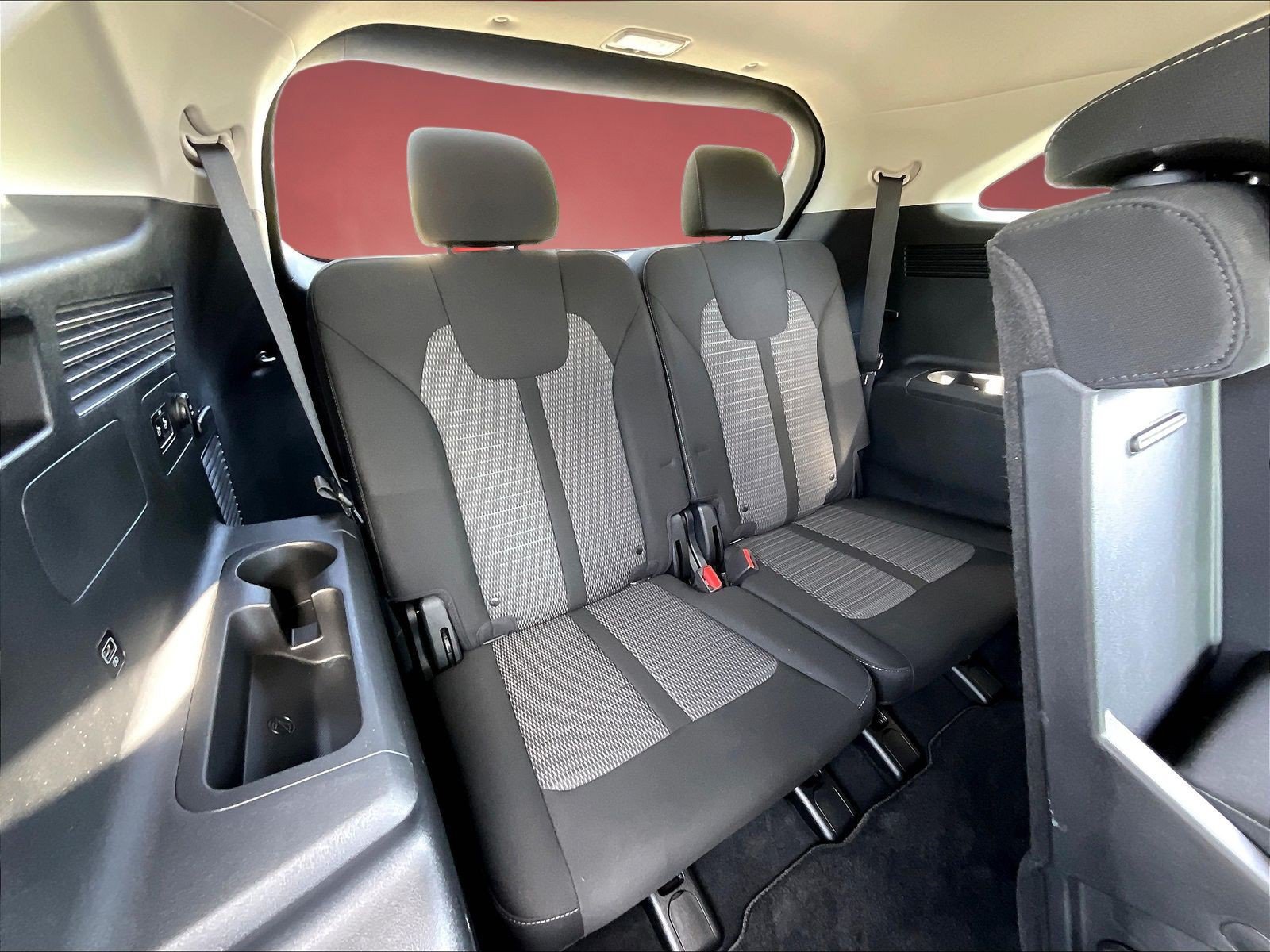 Used 2021 Kia Sorento LX AWD/4WD image 25
