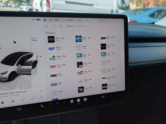 Used 2024 Tesla Model Y Long Range image 16