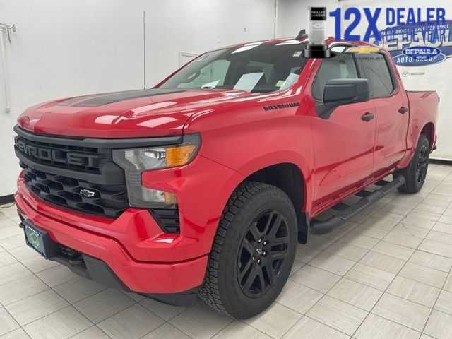 Used 2023 Chevrolet Silverado 1500 Custom w/ Rally Edition AWD/4WD image 18