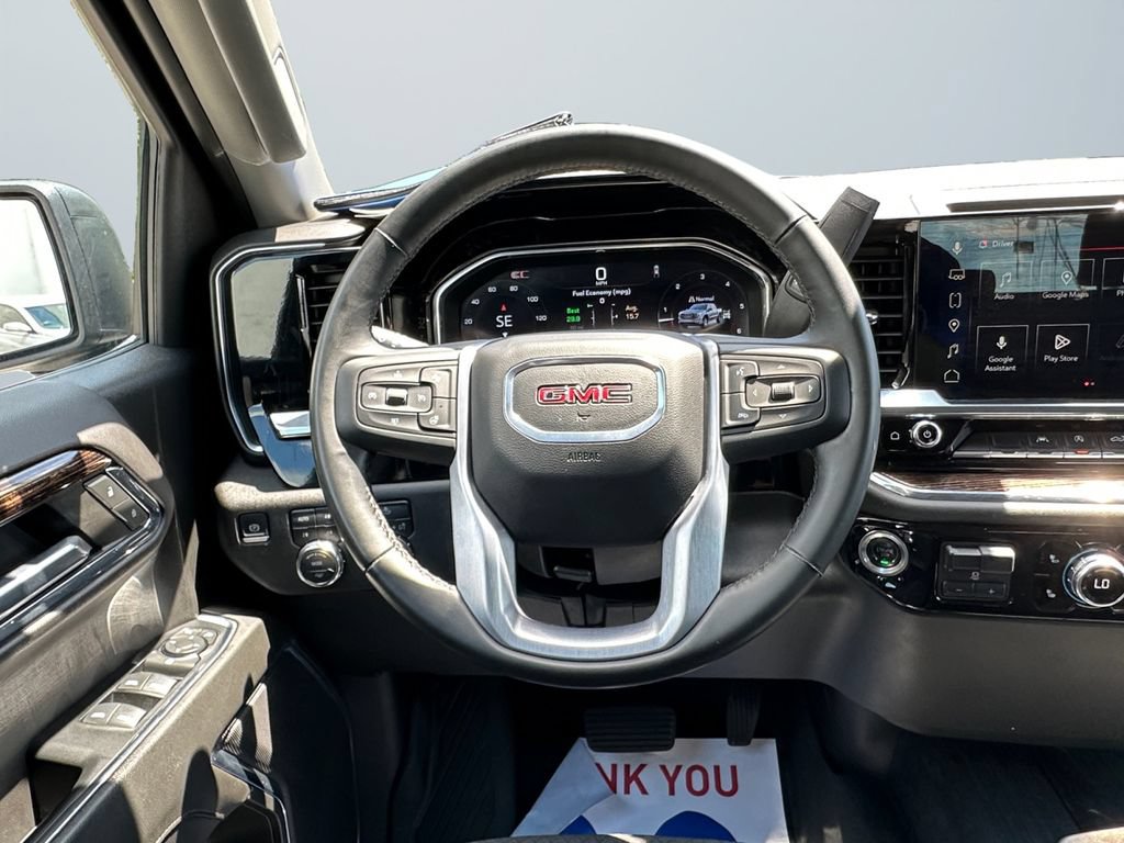 Used 2024 GMC Sierra 1500 Elevation w/ LPO, Elevation Black Package AWD/4WD image 12