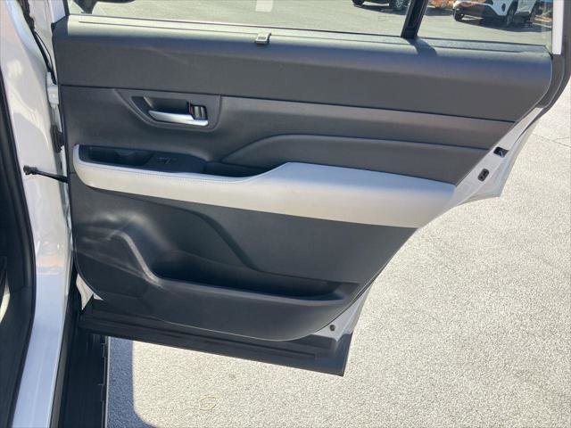 Certified 2024 Toyota Grand Highlander AWD image 36