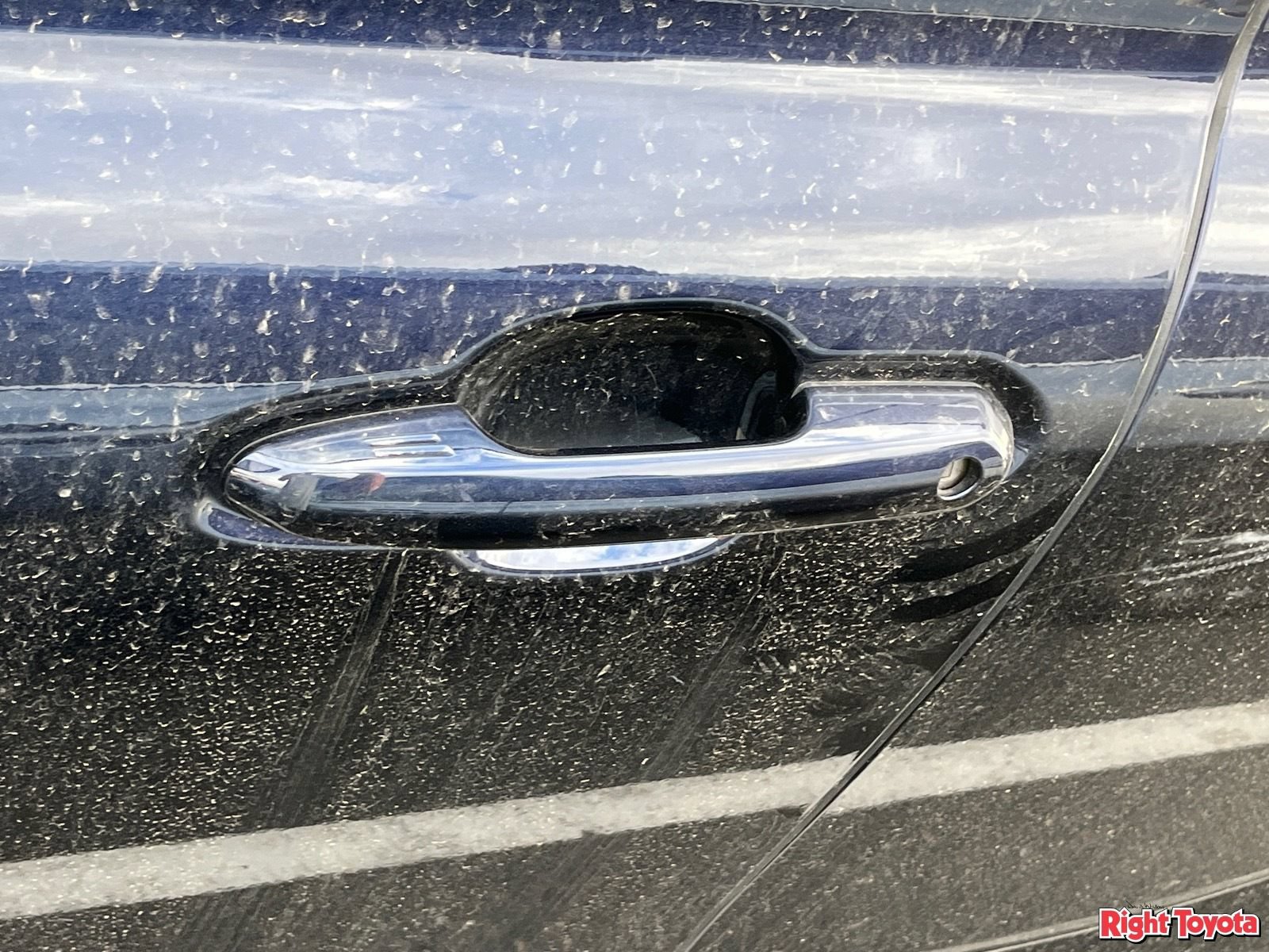 Certified 2024 Toyota Highlander XLE AWD/4WD image 10