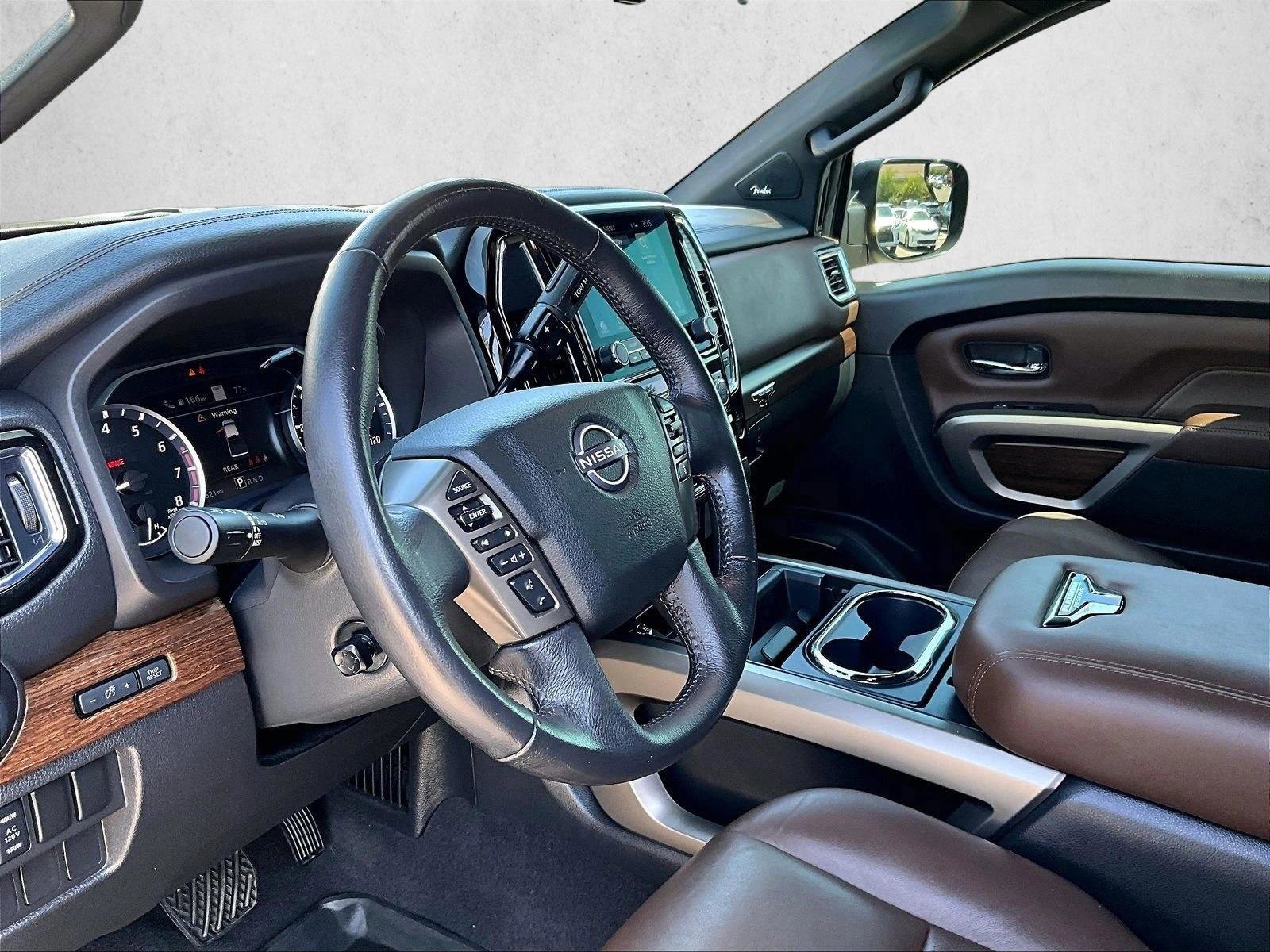 Used 2023 Nissan Titan Platinum Reserve w/ Moonroof Package RWD image 13