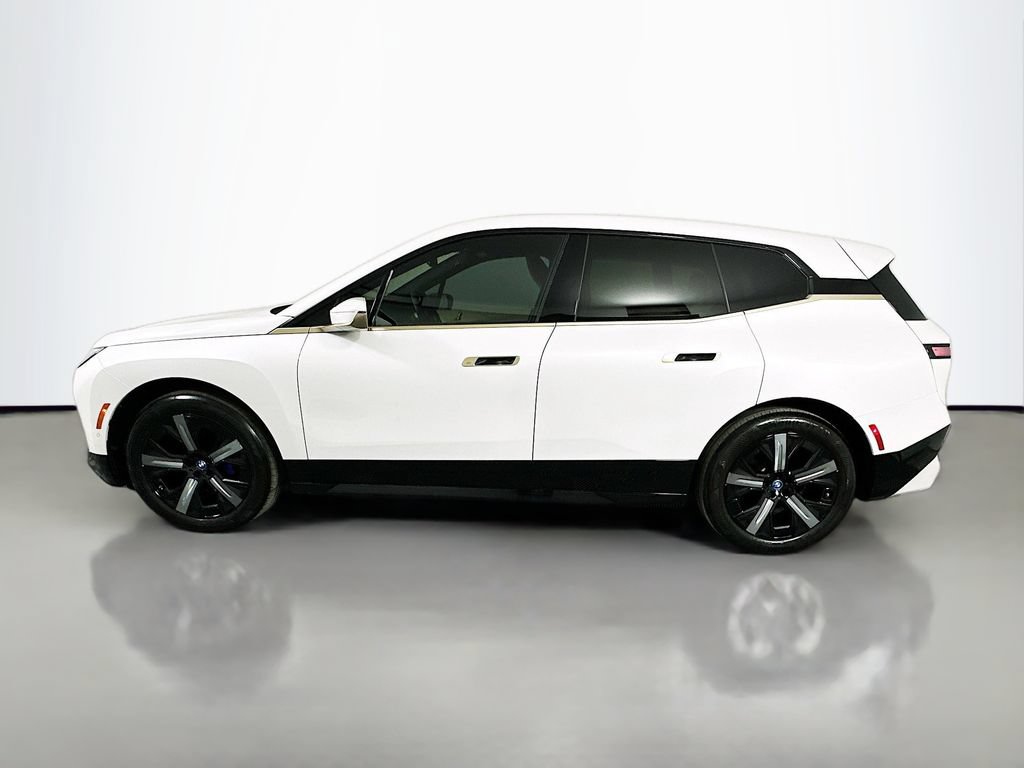 Certified 2023 BMW iX xDrive50 w/ Sport Package AWD/4WD image 8