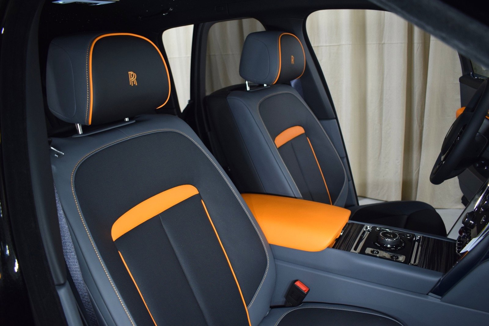 New 2026 Rolls-Royce Cullinan image 25